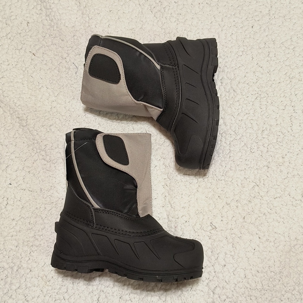 NWT Child's Gray/Black Itasca Snow Cat Winter Boots Size 13